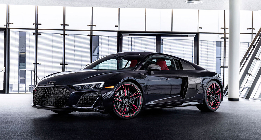 Cận cảnh Audi R8 RWD phiên bản báo đen mạnh mẽ thu hút mọi ánh nhìn